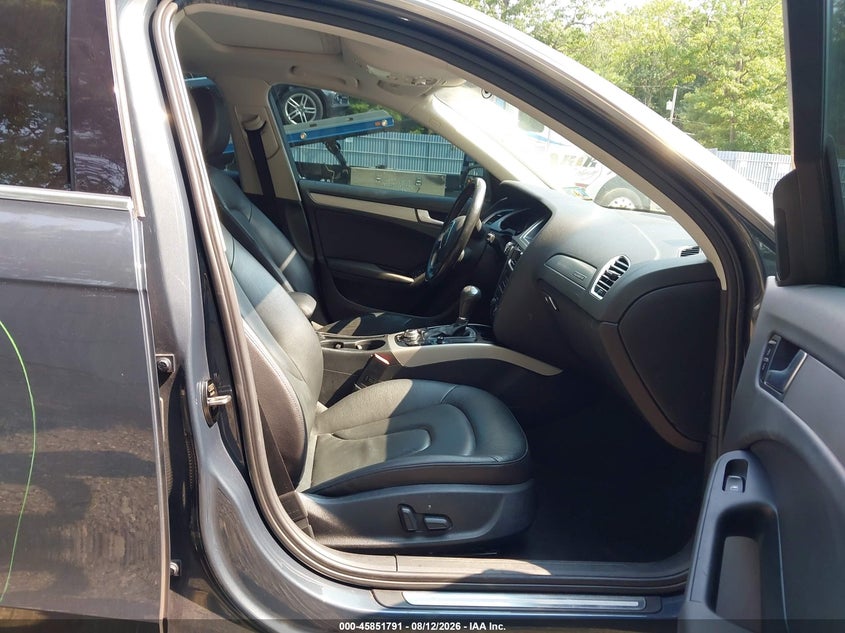 AUDI A4 2011 VIN WAUFFAFL9BN033842