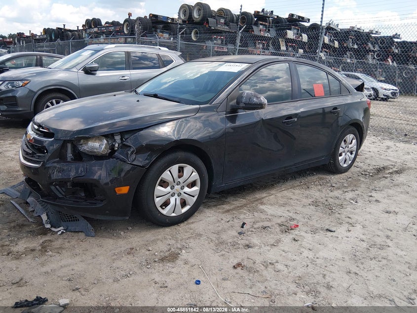 2016 CHEVROLET CRUZE LIMITED auction photo 2