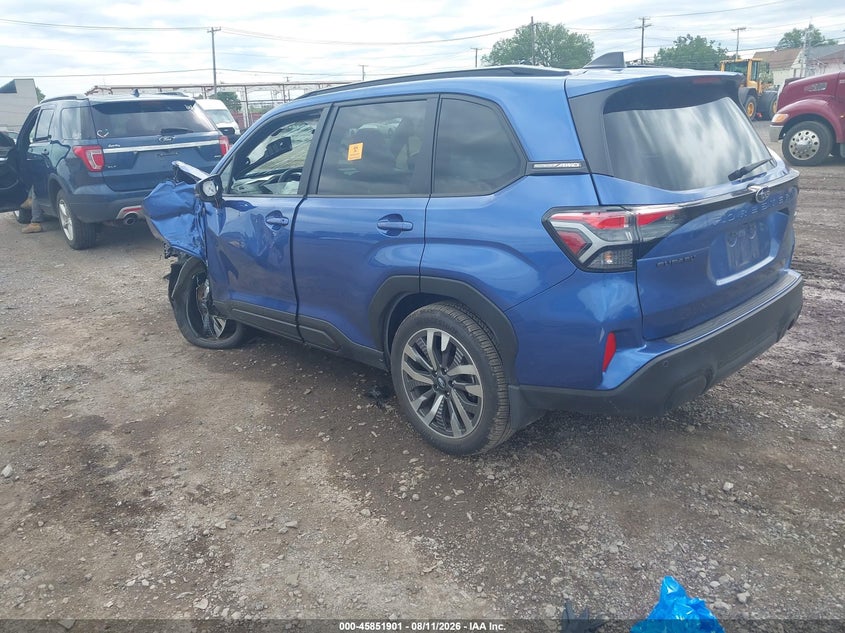 2025 SUBARU FORESTER auction photo 3