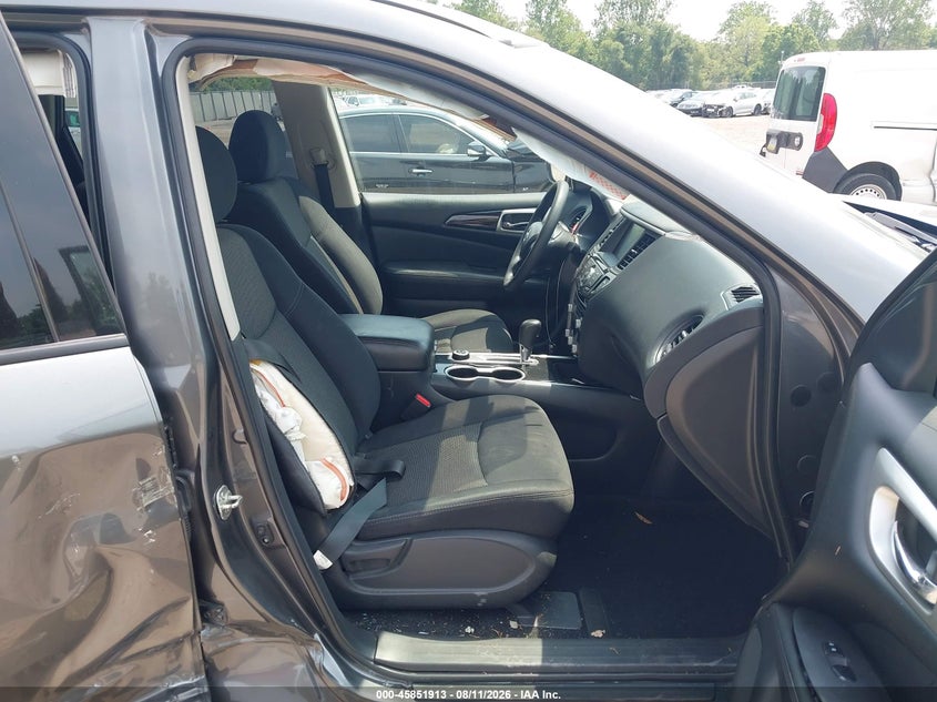 2019 NISSAN PATHFINDER auction photo 5