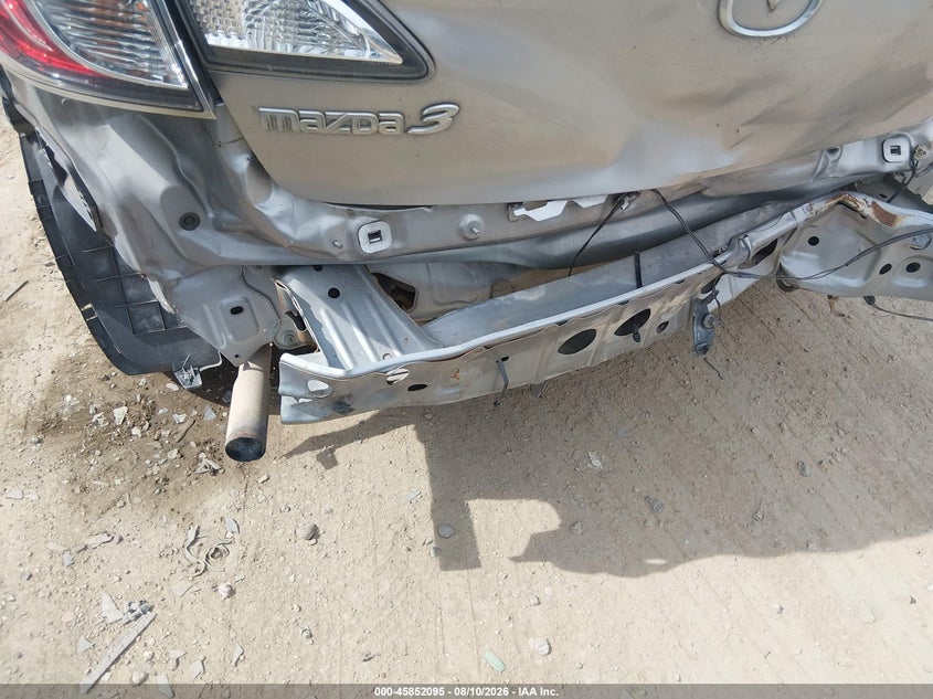 2013 MAZDA MAZDA3 I SPORT · Фото 13