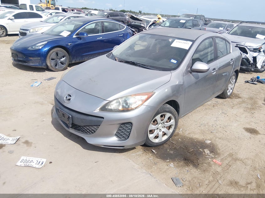 2013 MAZDA MAZDA3 I SPORT · Фото 2