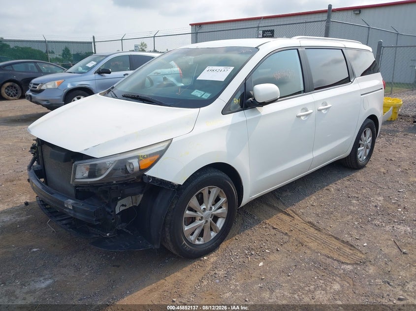 2015 Kia Sedona Lx, Front End, IAAI, VIN KNDMB5C14F6057837 — photo 2