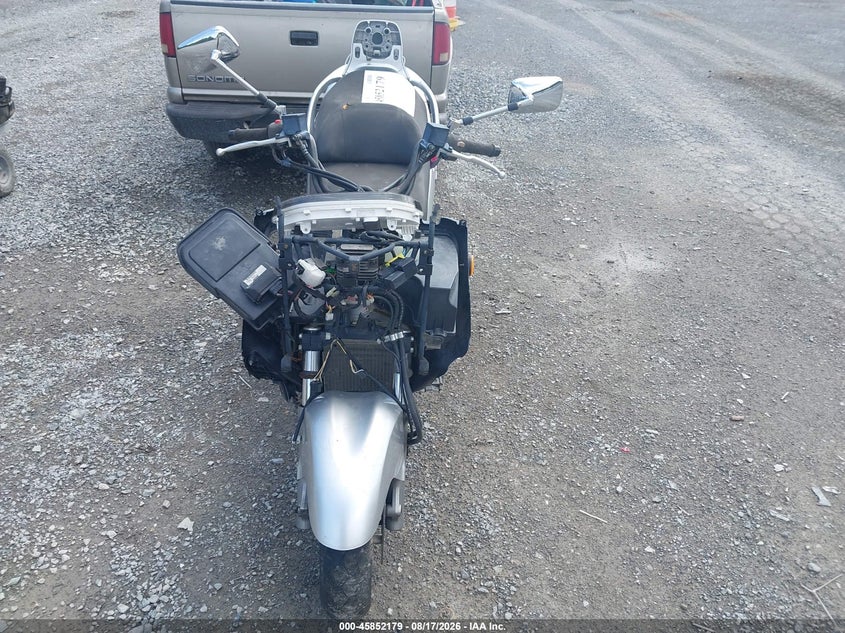 2003 SUZUKI AN400