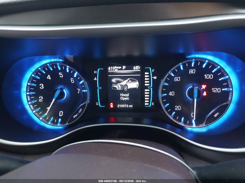 2017 CHRYSLER PACIFICA auction photo 7