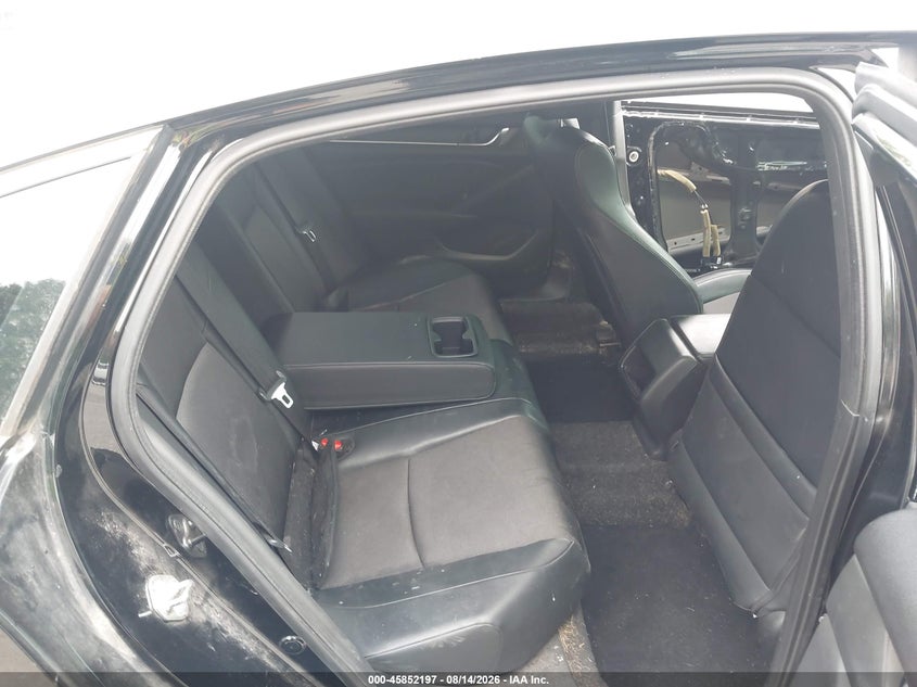 2018 HONDA ACCORD auction photo 8