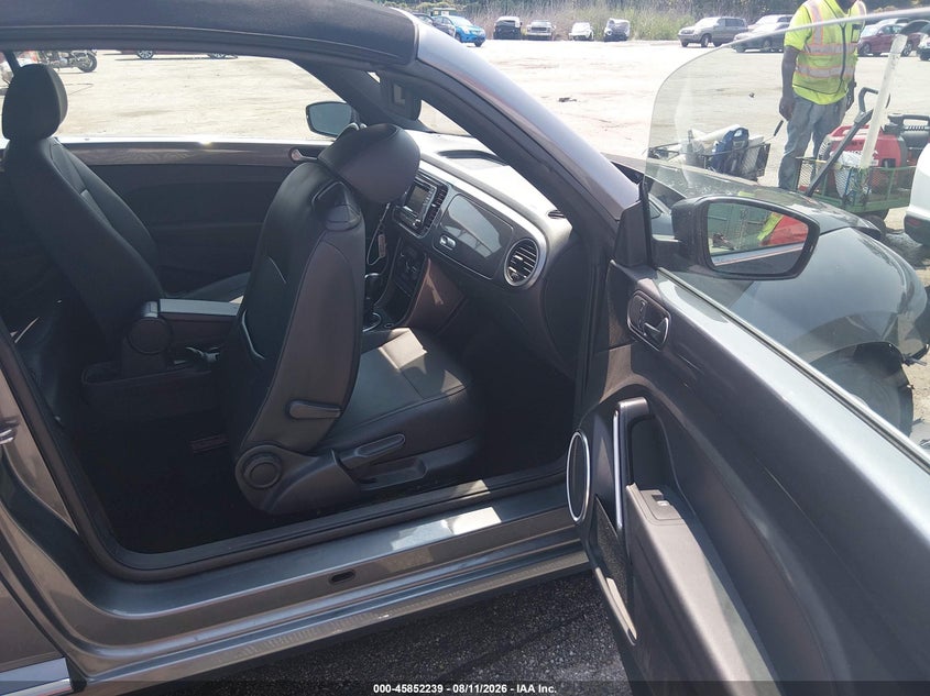 2019 VOLKSWAGEN BEETLE CABRIO 2.0L I-4 DI, DOHC, VVT, TURBO, 174HP