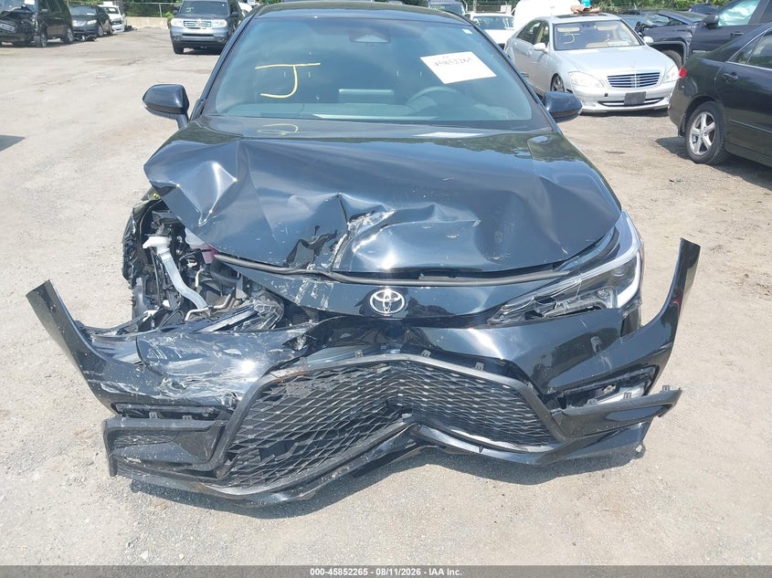 Фото 6 - TOYOTA COROLLA