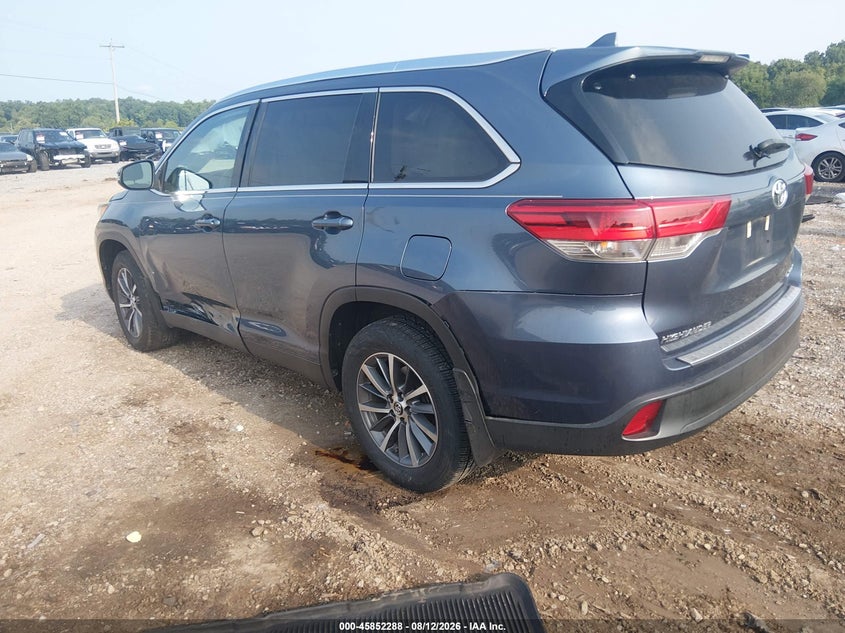 TOYOTA HIGHLANDER - zdjęcie 3