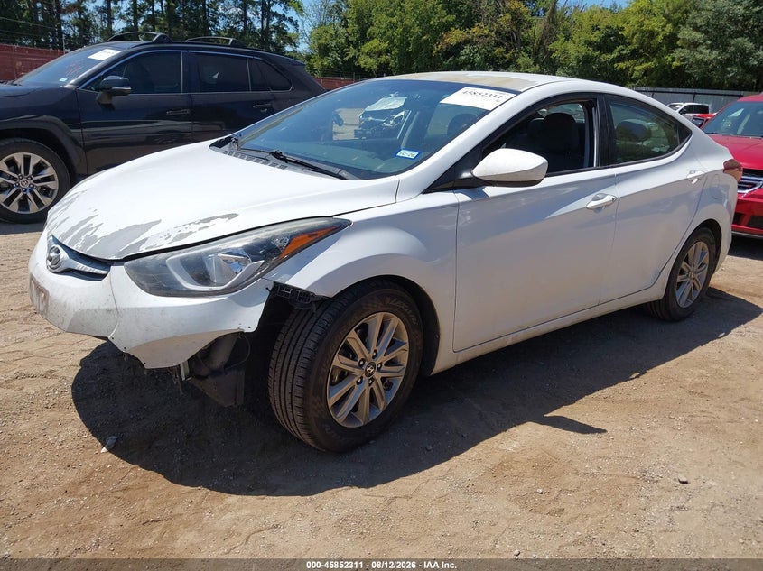 2015 HYUNDAI ELANTRA auction photo 2