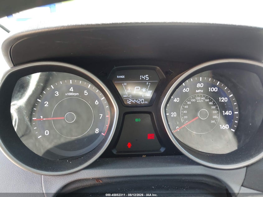 2015 HYUNDAI ELANTRA auction photo 7