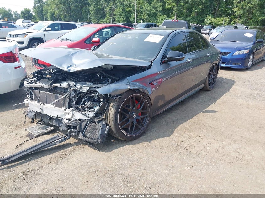 MERCEDES-BENZ AMG E 63 - zdjęcie 2