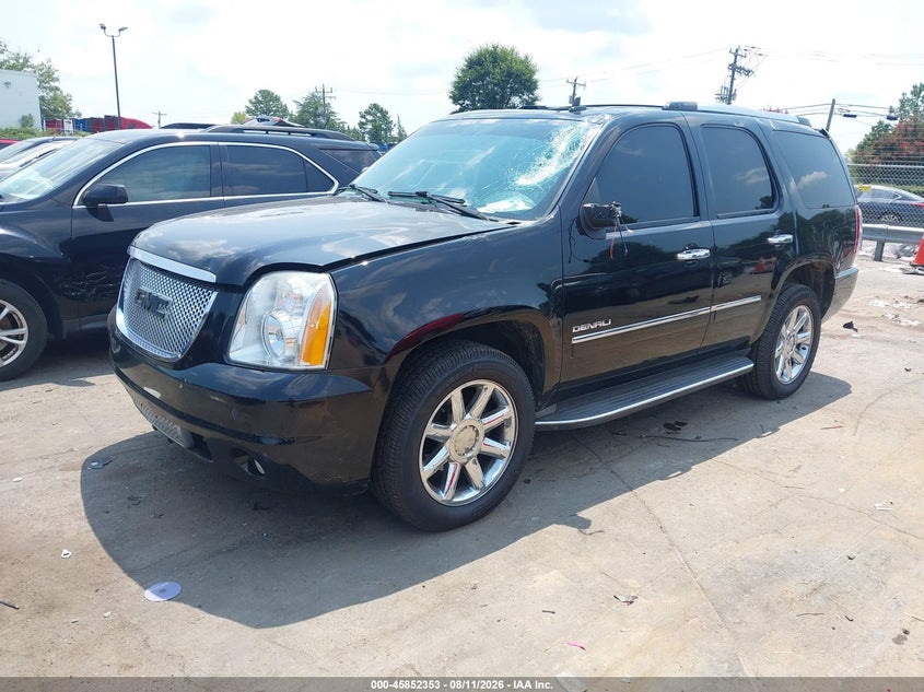 2011 GMC YUKON auction photo 2