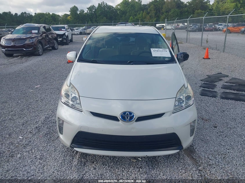 TOYOTA PRIUS - zdjęcie 11