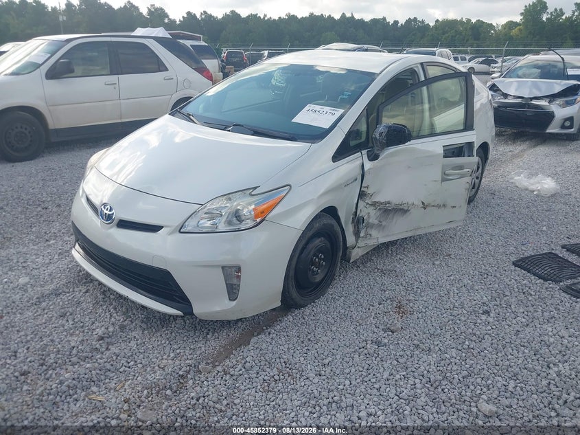 TOYOTA PRIUS - zdjęcie 2