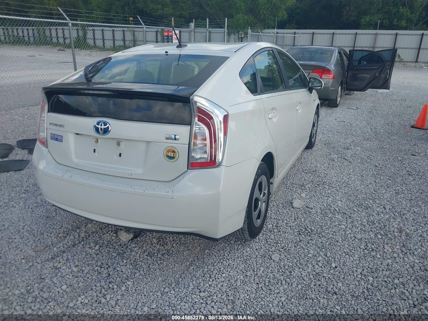 TOYOTA PRIUS - zdjęcie 4
