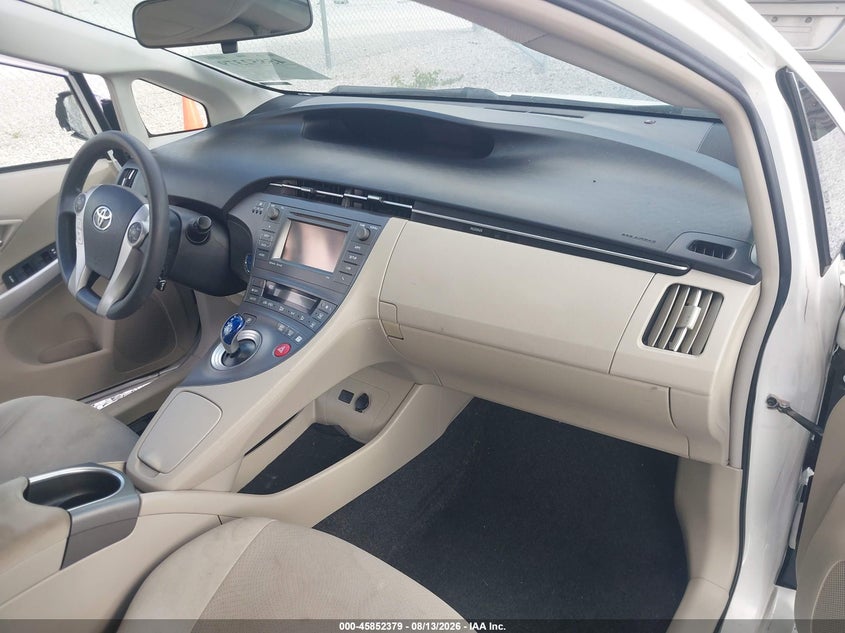 TOYOTA PRIUS - zdjęcie 5