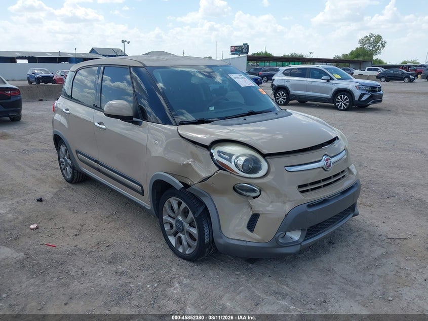 2014 FIAT 500L auction photo 1