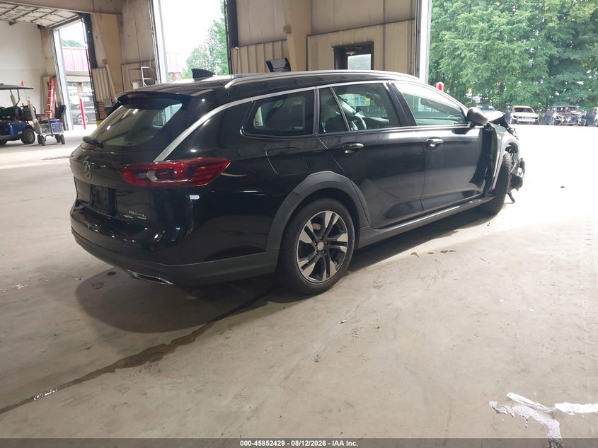 2018 BUICK REGAL TOURX auction photo 4