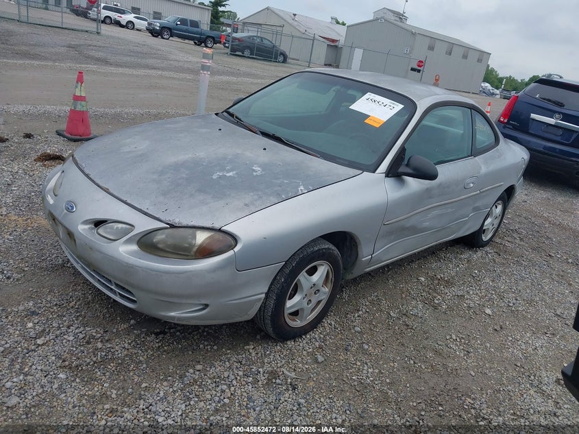 1998 FORD ESCORT auction photo 2