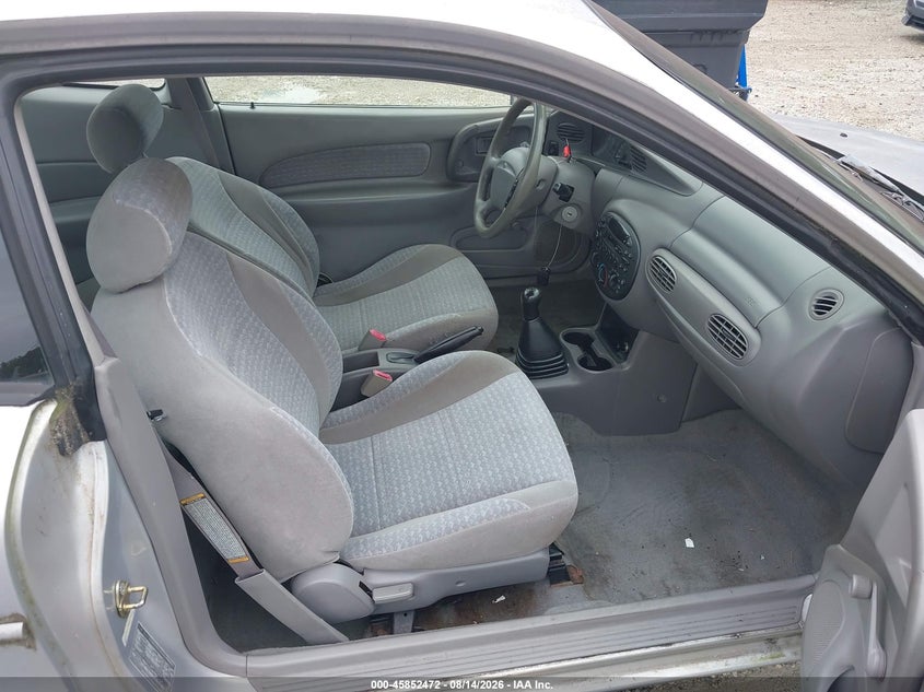 1998 FORD ESCORT auction photo 5