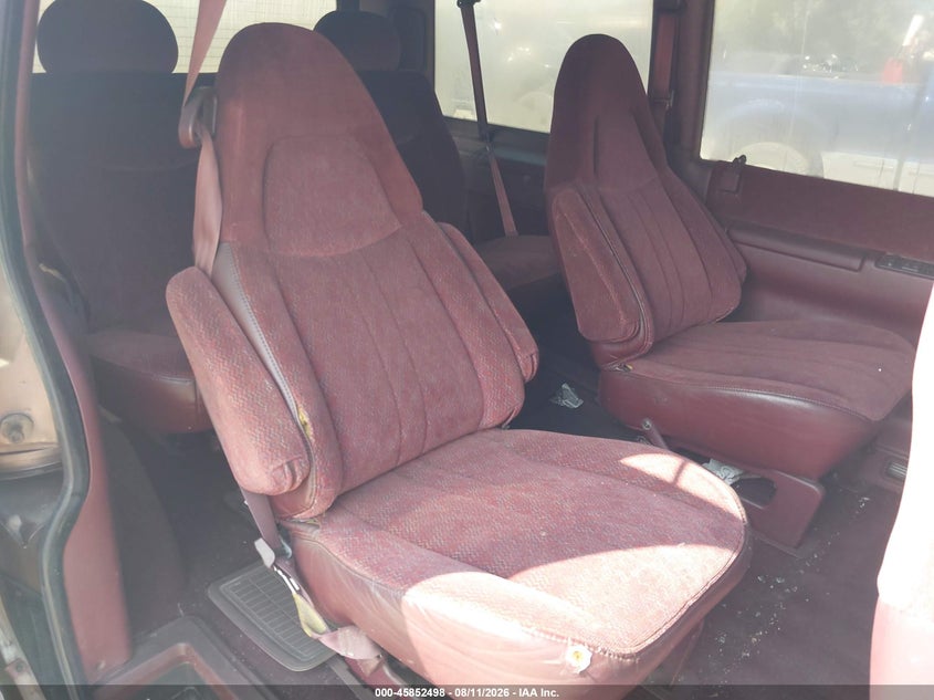 GMC SAFARI PASSENGER 1997 VIN 1GKEL19W8VB503981