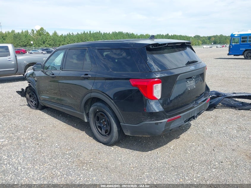 2023 FORD POLICE INTERCEPTOR UTILITY auction photo 3