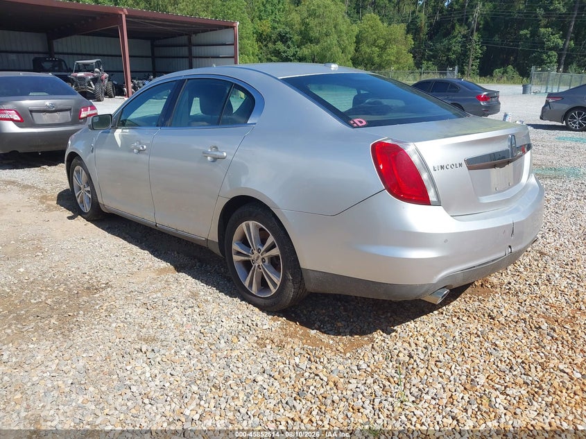 2010 LINCOLN MKS auction photo 3