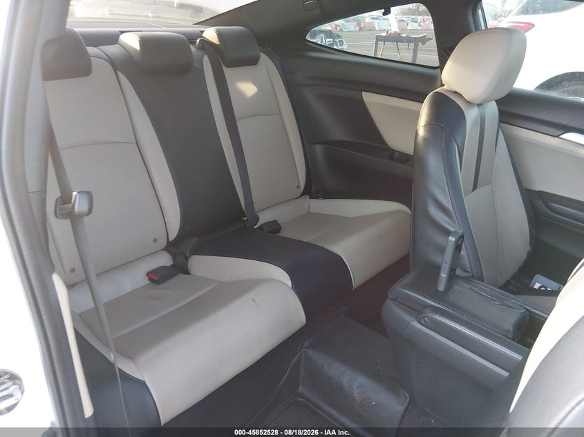 2018 HONDA CIVIC auction photo 8