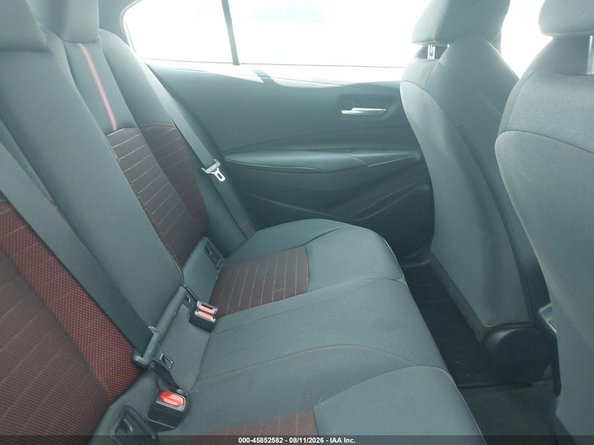 TOYOTA COROLLA - zdjęcie 8