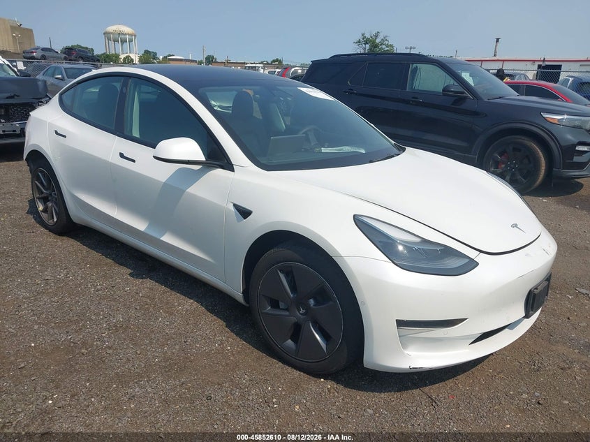 Vin: 5yj3e1ea5nf114445, lot: 46351543, tesla model 3 rear-wheel drive 2022 img_1