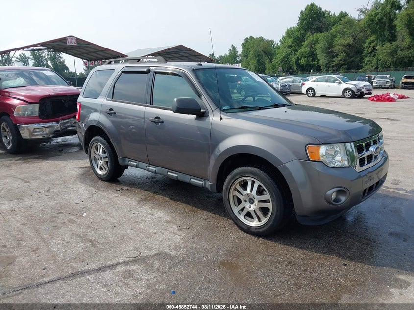 Vin: 1fmcu9dg5cka65640, lot: 46351677, ford escape xlt 2012 img_1