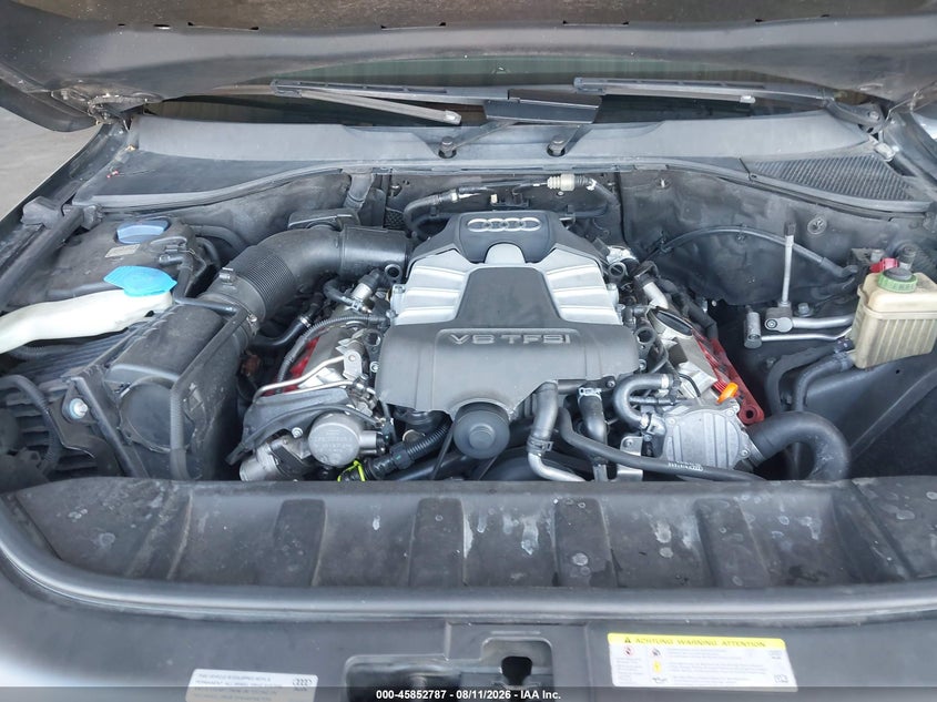 AUDI Q7 2013 VIN WA1DGAFE2DD002024