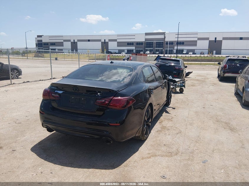 2016 INFINITI Q70L auction photo 4
