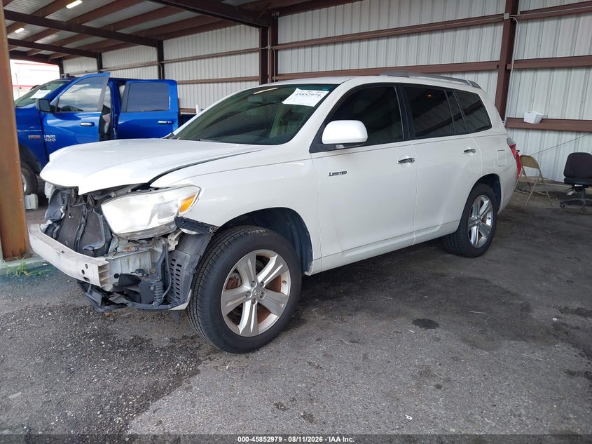 2010 TOYOTA HIGHLANDER auction photo 2