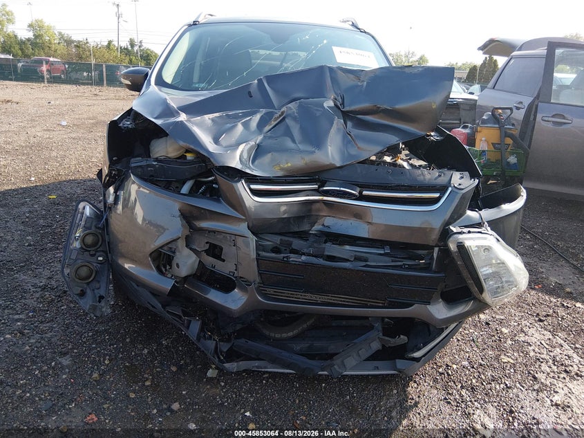 2015 FORD ESCAPE auction photo 6