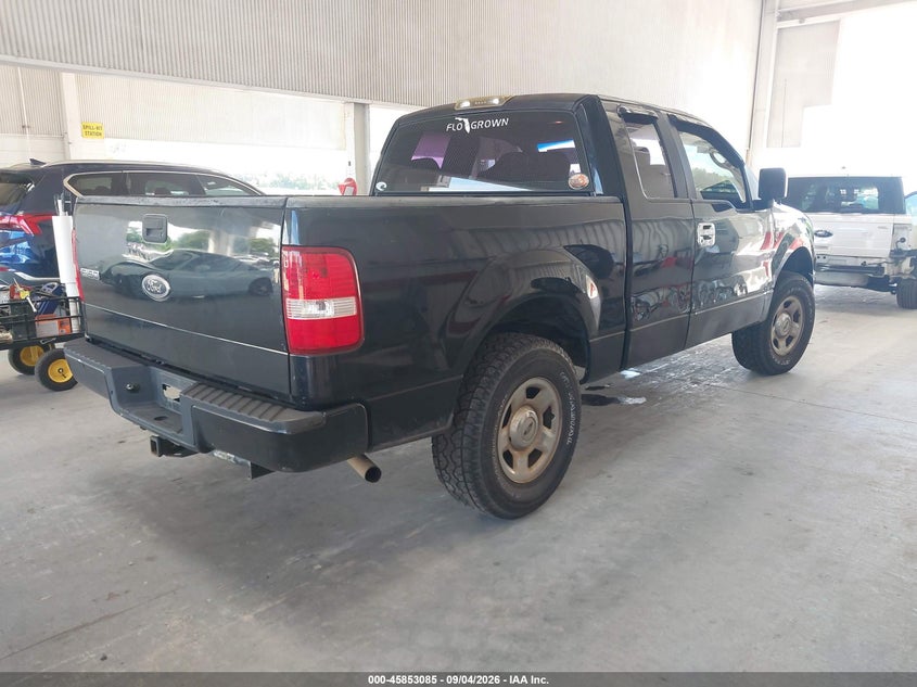 2005 FORD F-150 auction photo 4