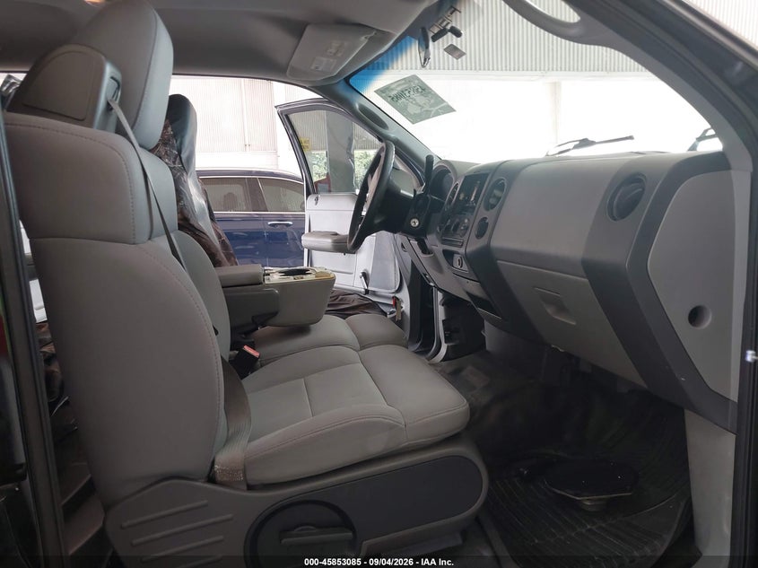 2005 FORD F-150 auction photo 5
