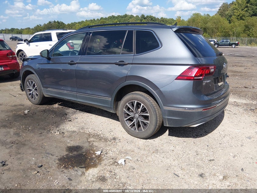 2020 VOLKSWAGEN TIGUAN auction photo 3