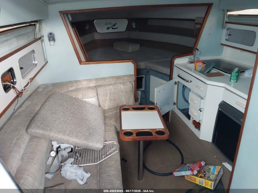 1989 SEA RAY SUNDANCER auction photo 5