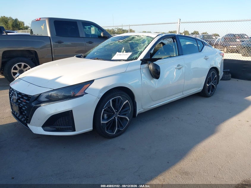 2023 NISSAN ALTIMA auction photo 2