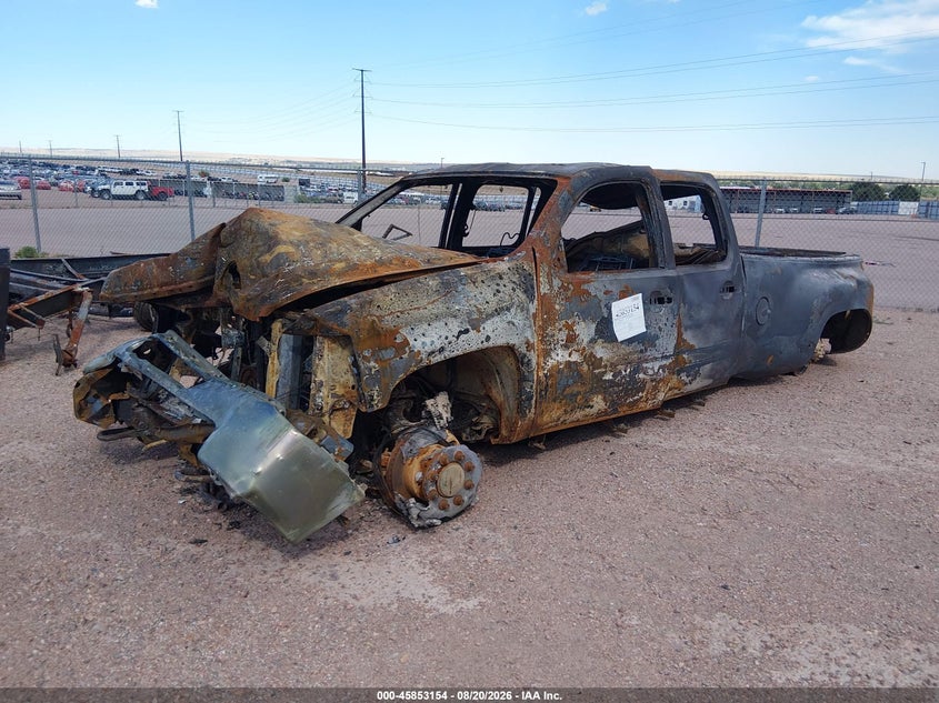 2012 Chevrolet Silverado, Total Burn, IAAI, VIN 1GC4K1C85CF163716 — photo 2