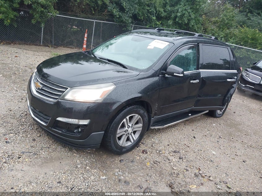 2015 CHEVROLET TRAVERSE auction photo 2