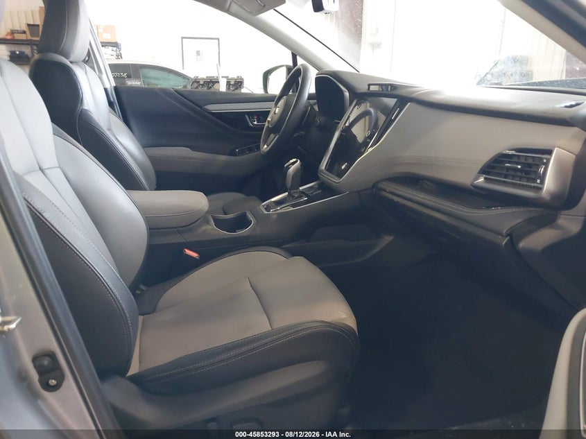 2020 SUBARU OUTBACK auction photo 5