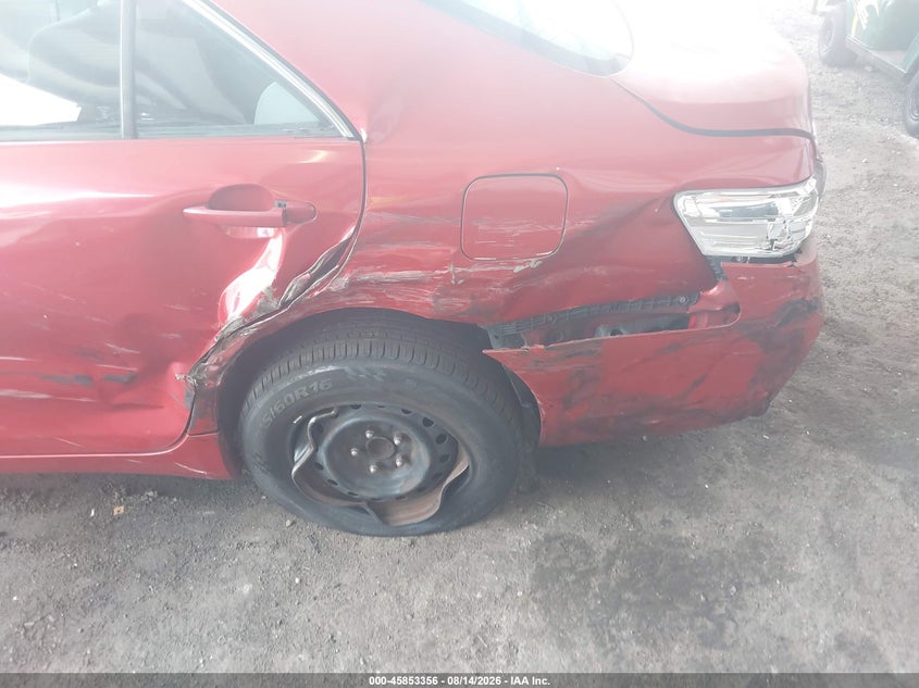 2011 TOYOTA CAMRY auction photo 6