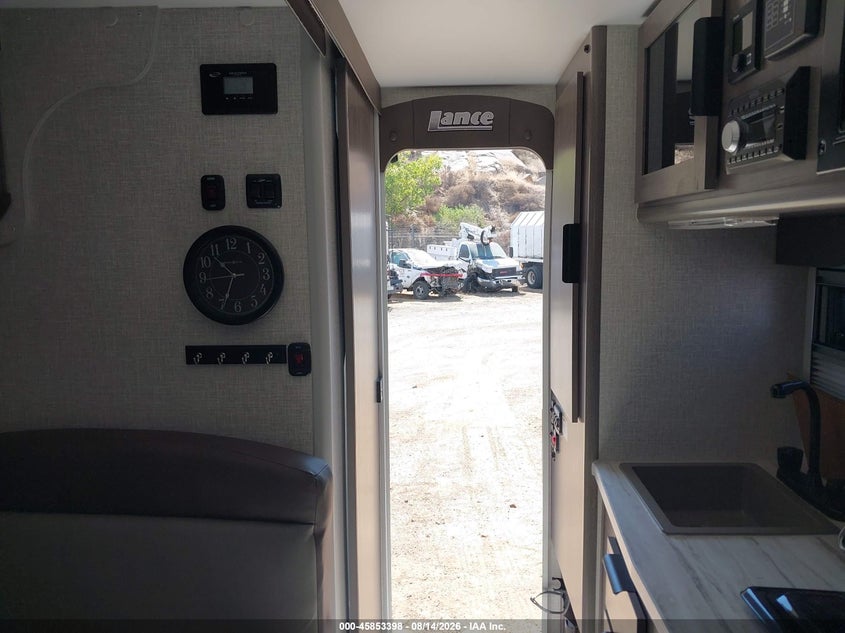 2026 LANCE 1181 TRUCK CAMPER auction photo 8
