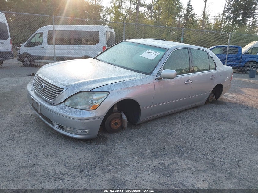 2005 LEXUS LS 430 auction photo 2
