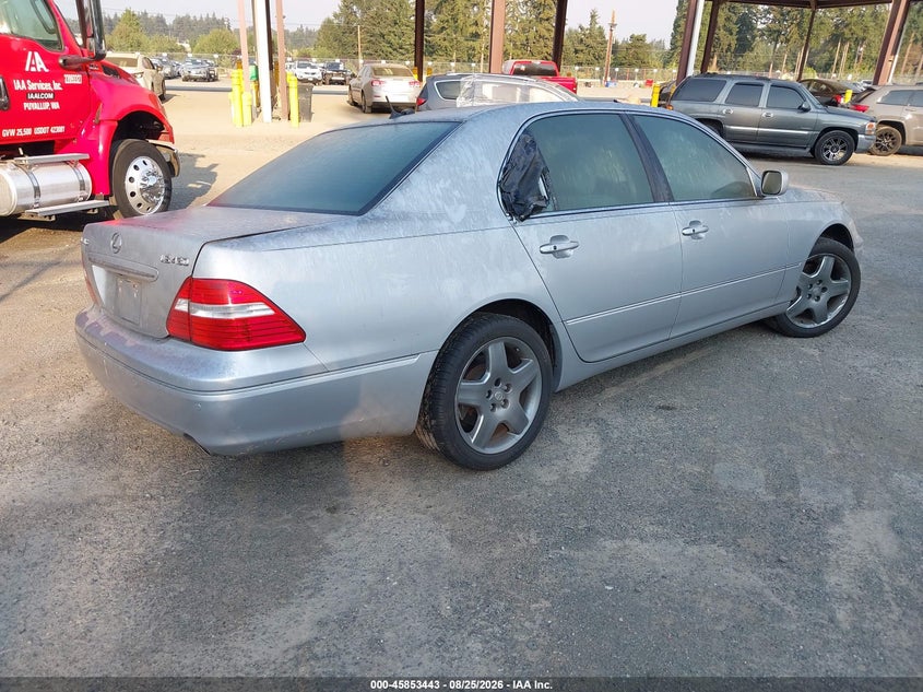 2005 LEXUS LS 430 auction photo 4