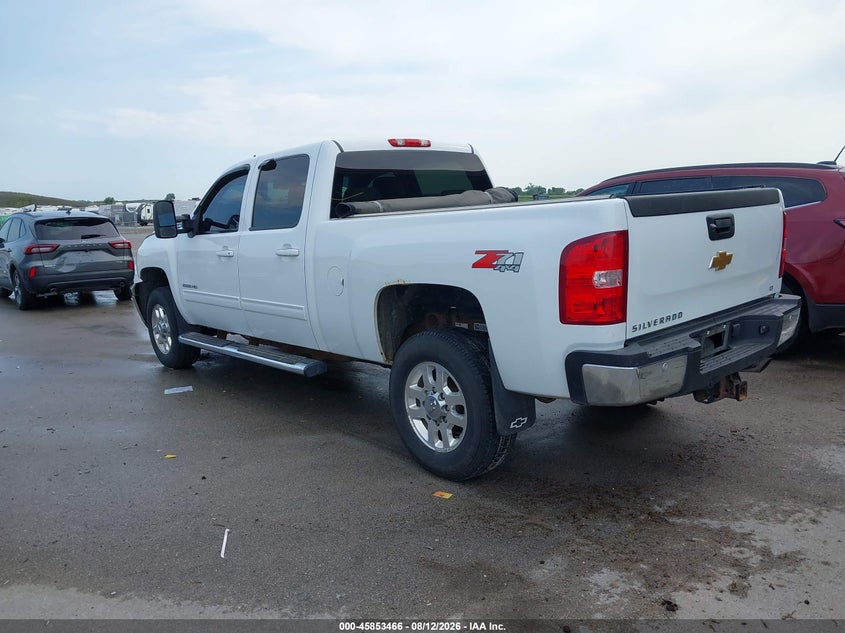 2012 CHEVROLET SILVERADO PICKUP 6.0L V-8 VVT, 360HP