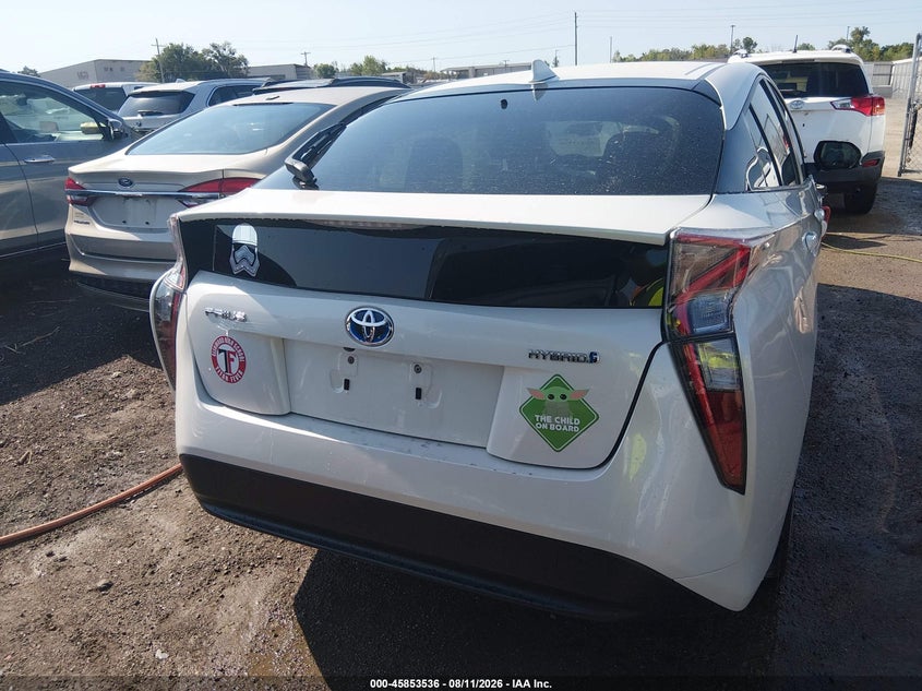 TOYOTA PRIUS - zdjęcie 16